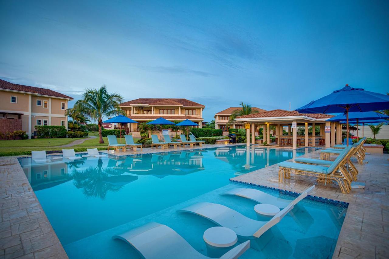 Seiri Del Mar Aparthotel Hopkins Exterior photo